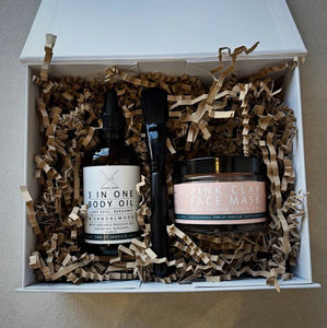 Body Oil, Face Mask & Brush Pamper Hamper