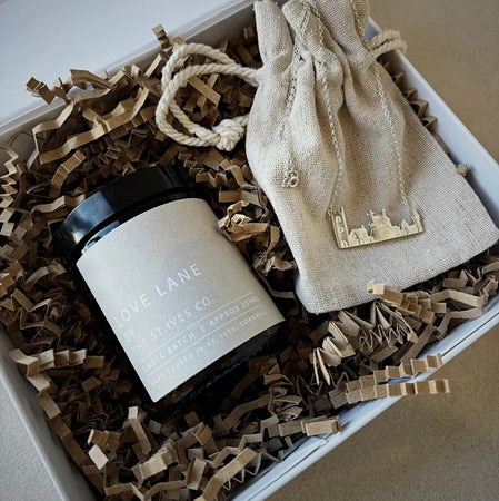 St. Ives Skyline Necklace & Soy Wax  Candle Hamper