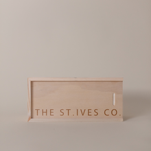 Load image into Gallery viewer, Handmade in St Ives- A wooden engraved presentation gift box. Choose 3 options from our scented candle range. 
