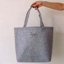 Load image into Gallery viewer, Light Grey Felt Shopper Bag
